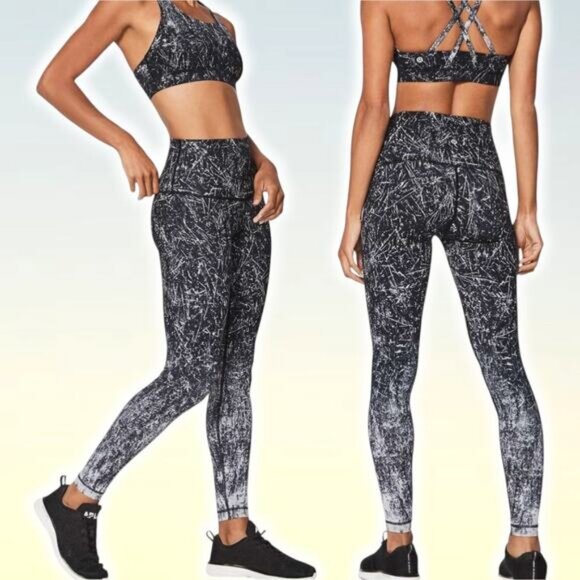 LULULEMON Wunder Under Hi-Rise Tight 28" Size 4 Alouette 50g Alpine White Black - Picture 1 of 8